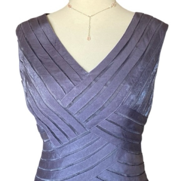 πͺ»HOST PICKπͺ» Adriana Papell Tiered Ruffle Evening Dress - Picture 2 of 14